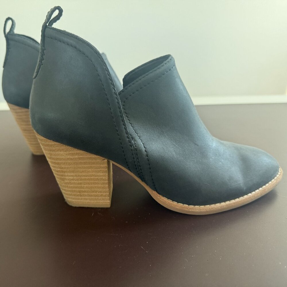 Jeffrey Campbell Black Leather Heeled Ankle Booties – Size 8.5
